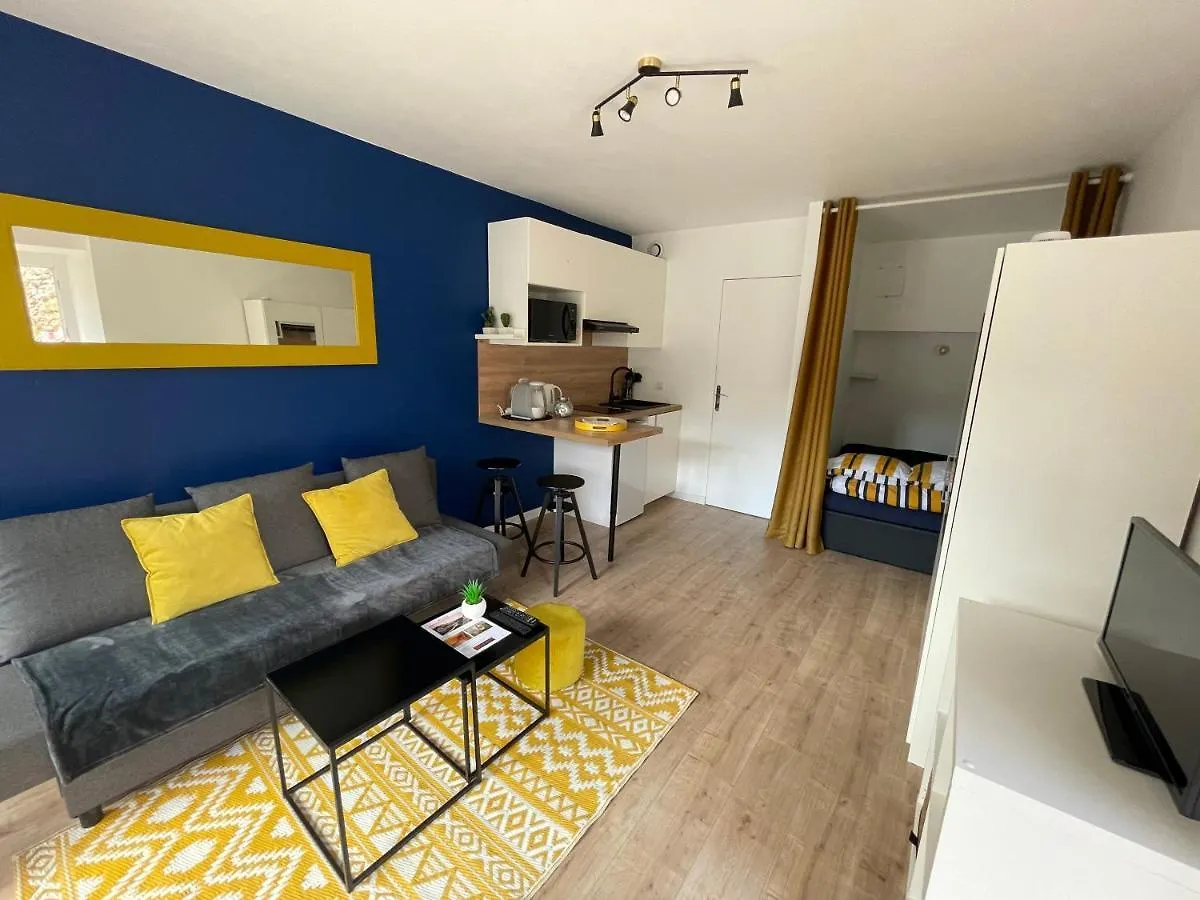 Appartement Avec Balcon Et Vue Sur Port - Wifi Prive - Au Dessus Du Restaurant Le Yackams La Roche-Bernard Apartment